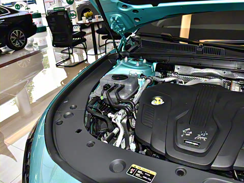 2025�� 2.0T ���а�