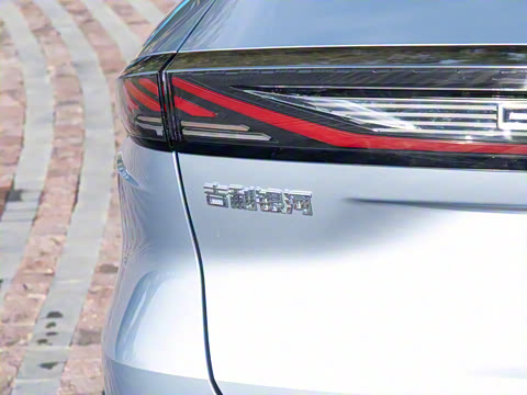 2025�� EM-i 140km ̽��+��