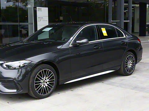 2024�� �Ŀ� C 200 L �˶���