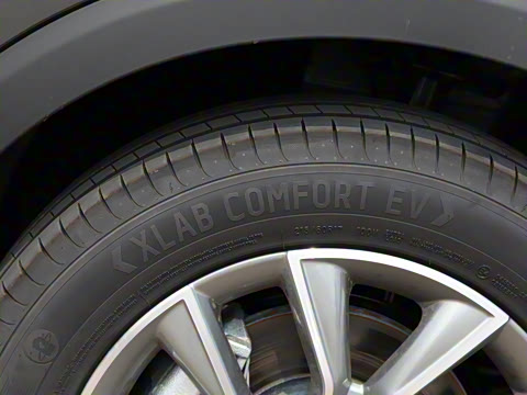 2025�� PLUS 330TGI �Զ��쳱�ǻݰ�