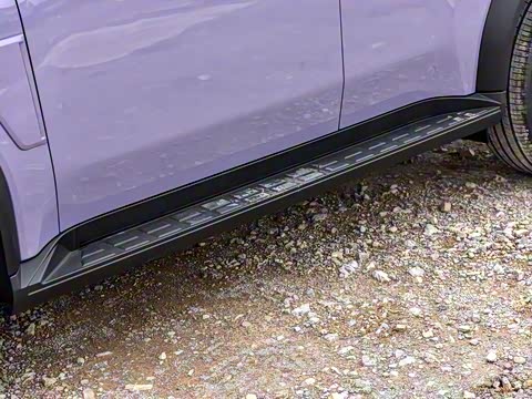 2025�� C-DM 129KM ����Ů��