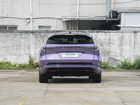 2025�� ����������Max