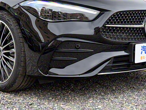 2025�� CLE 260 ���ܳ�