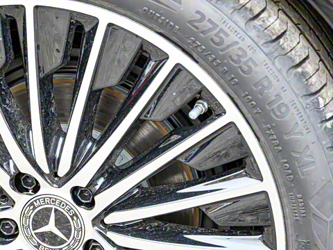 2025�� CLE 260 ���ܳ�