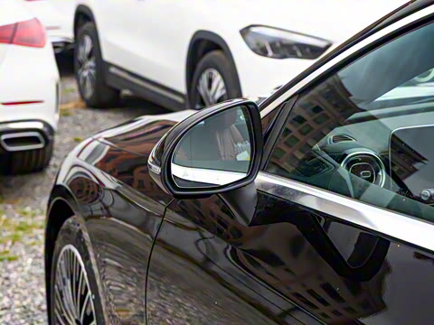 2025�� CLE 260 ���ܳ�