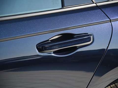 2025�� �˶�ϵ�� 260TURBO ������