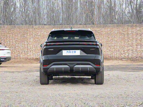 2025�� EM-i 115km ̽����