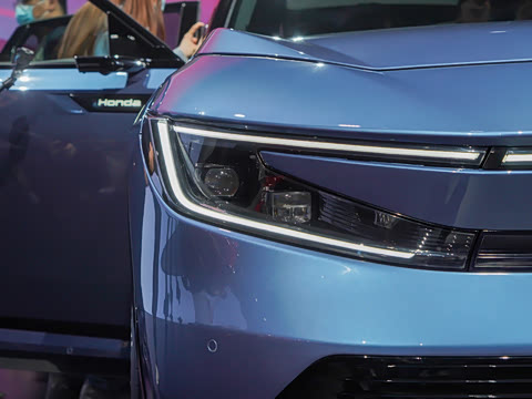 2025�� ����������Max