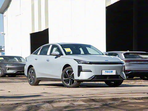 2025�� EM-i 140km ̽��+��