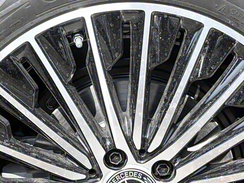 2025�� CLE 260 ������ܳ�