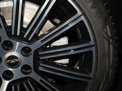 2025�� ������