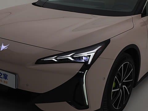 2024�� 560MAX 185kW
