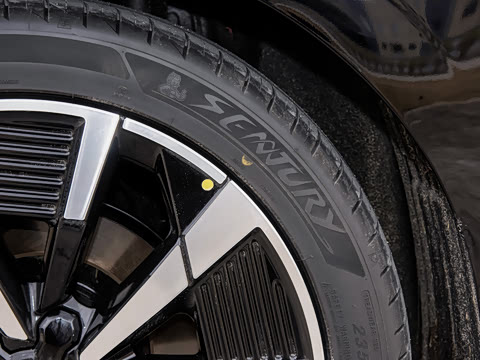 2025�� Air 530km D����