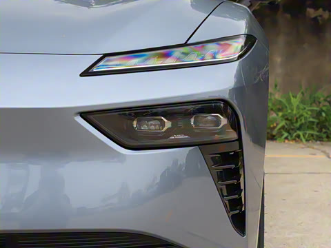 2025�� ���� 550AirѲ����