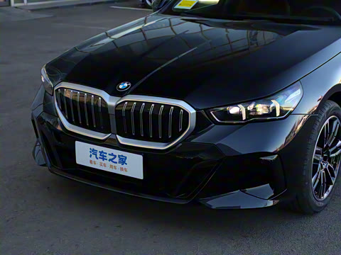 2024�� 525i M�˶���װ