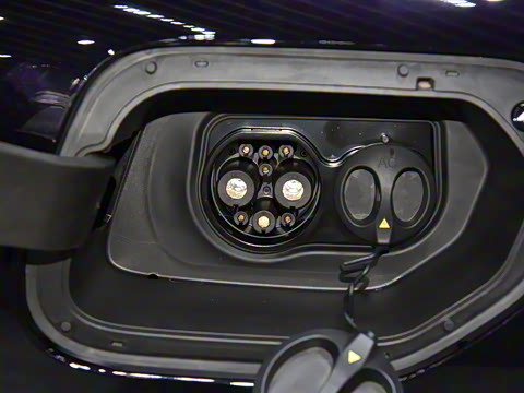 2025�� 670 Pro��