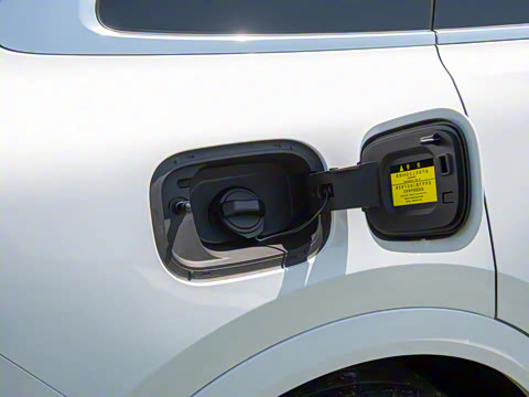 2025�� ���� Ultra�� 53.4kWh 5����