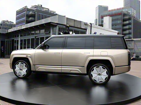 2025�� ������