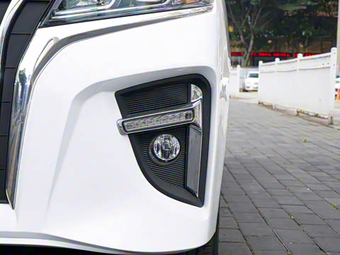 2025�� 2.0L �Զ���������� 9��