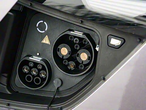 2025�� ���� Pro ���ٸ�����ʻ