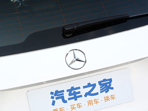 2025�� �Ŀ� GLA 220