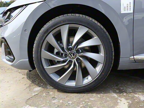 2025�� 380TSI ��Ŀ ������