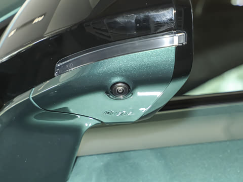 2025�� 2.0T �����