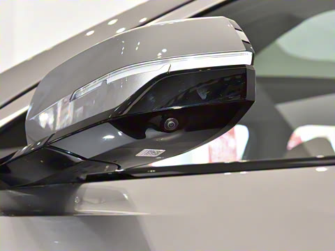 2025�� EM-i 115km ̽��+��