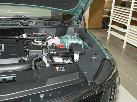 2025�� 2.0T �����