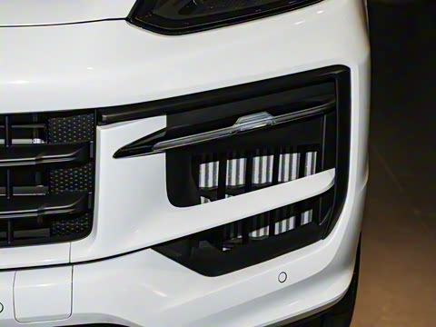 2025�� Cayenne S E-Hybrid 3.0T