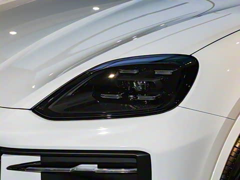 2025�� Cayenne S E-Hybrid 3.0T