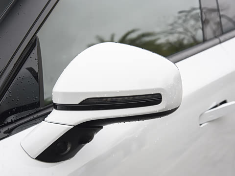 2025�� 680 ������������ Max