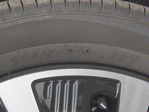 2025�� 1.5T 130km ���ʰ� 7��