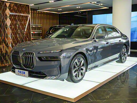 2023�� 740Li ������ ������װ