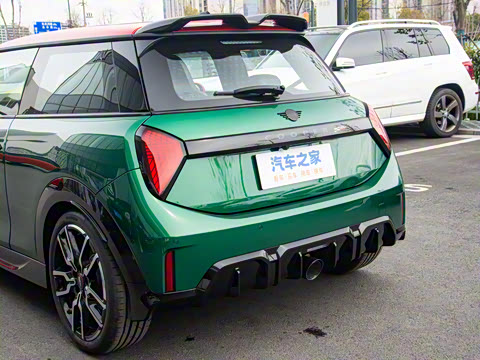 2025 JOHN COOPER WORKS