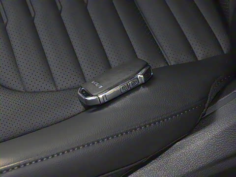 2025�� 2.0T ����������