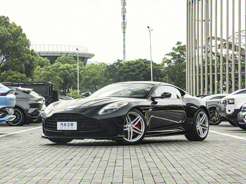 2025�� 4.0T V8 Coupe