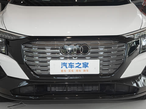 2024�� 50 e-tron quattro ��ҫ�� ������װ