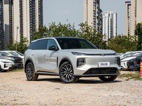 2025�� 215�콢��