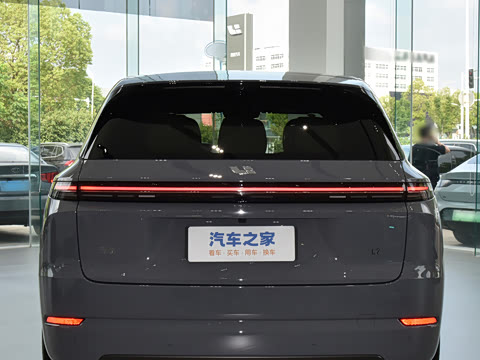 2025�� Pro ���ܻ��°�