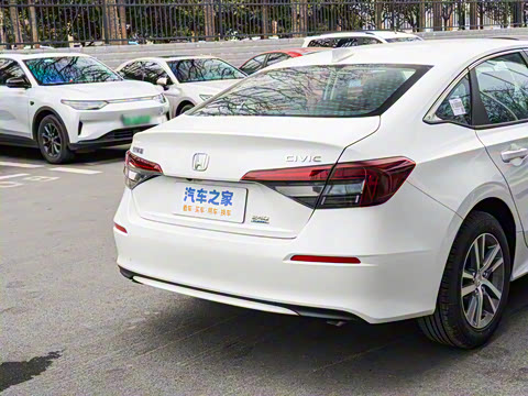 2025�� 240TURBO CVT ��ȤPlus