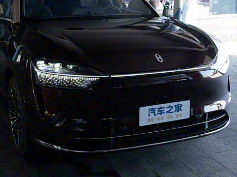 2025�� ���� Ultra�� 52kWh 6����