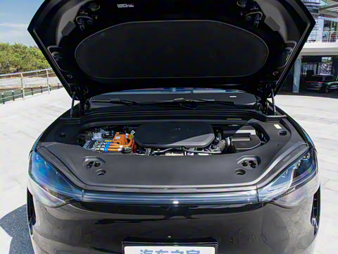 2025�� ���� Ultra�� 52kWh 6����