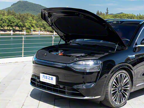 2025�� ���� Ultra�� 52kWh 6����