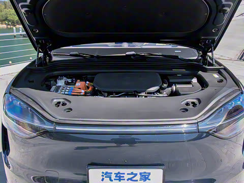 2025�� ���� Ultra�� 52kWh 5����