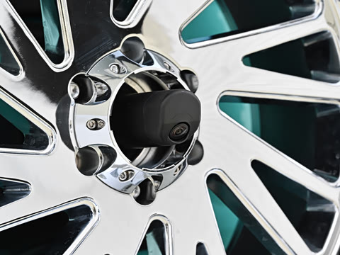 2025�� 2.3T ����SV7 �͹���