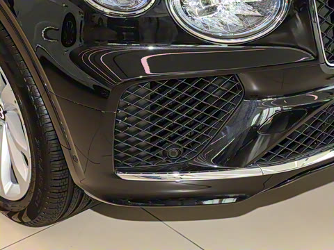 2026�� 4.0T V8 ������