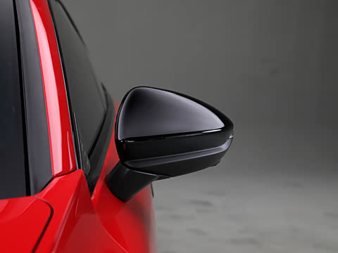 2026�� TFSI quattro 150kW �׷�������