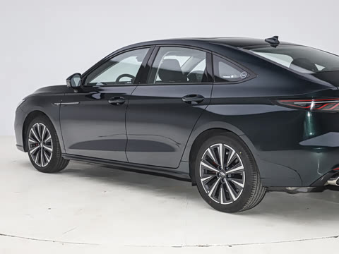 2025�� 2.0T DCT ������