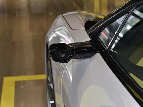 2025�� 600 ������